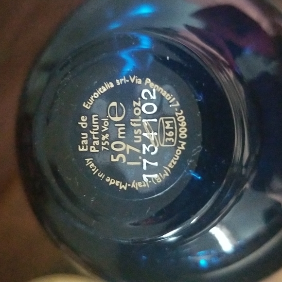 Versace Dylan Blue women's fragrance - Picture 4 of 5